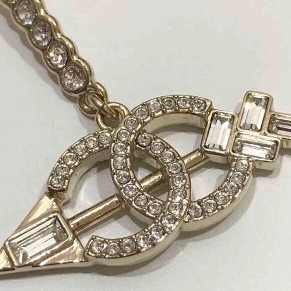 CHANEL CC Logos Rhinestone Arrow Stud Earrings Gold Tone B23C Auth w/Box - Picture 10 of 16